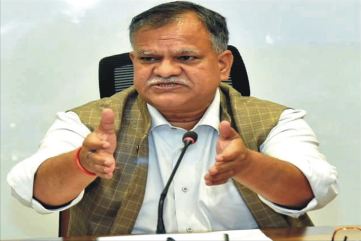 ब्लाक व तहसीलों पर तैनात अधिकारी अपनी तैनाती स्थल पर ही निवास करें