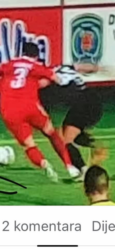 8F41A807-3A0A-4FB7-AF24-BF1CFEBD68D6