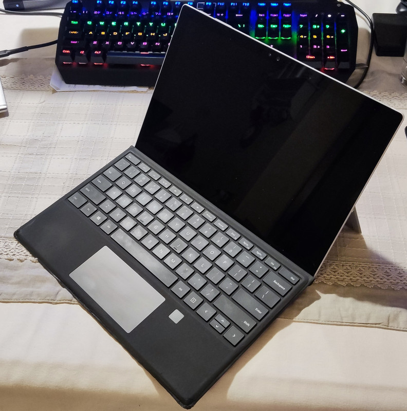 Surface_Chassis_Front