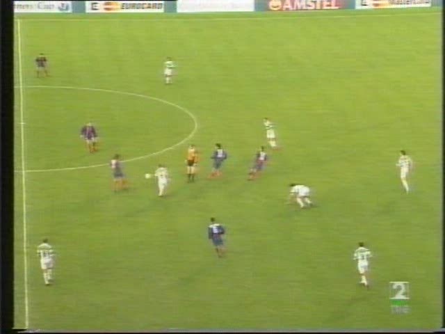 Recopa de Europa 1995/1996 - Final - Paris Saint-Germain Vs. Rapid Viena (480p) (Castellano) 3