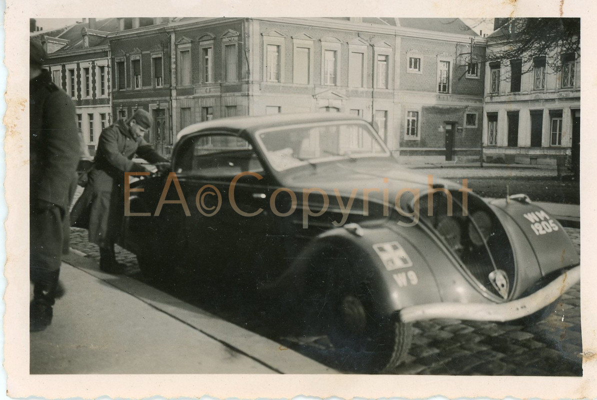 Beute Peugeot PKW Auto Wagen Kübelwagen