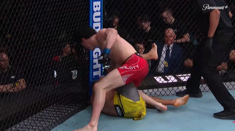 Майк Малот пенсионира Гилбърт Бърнс с нокаут в 3-тия рунд