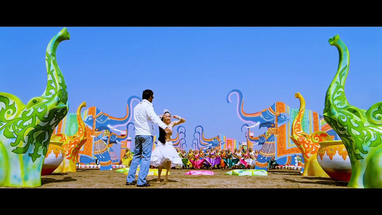 Tamanna Hot Song From Himmatwala Naino Main Sapna 4K (Best Quality).mp4_snapshot_02.27_[2021.04.05_1