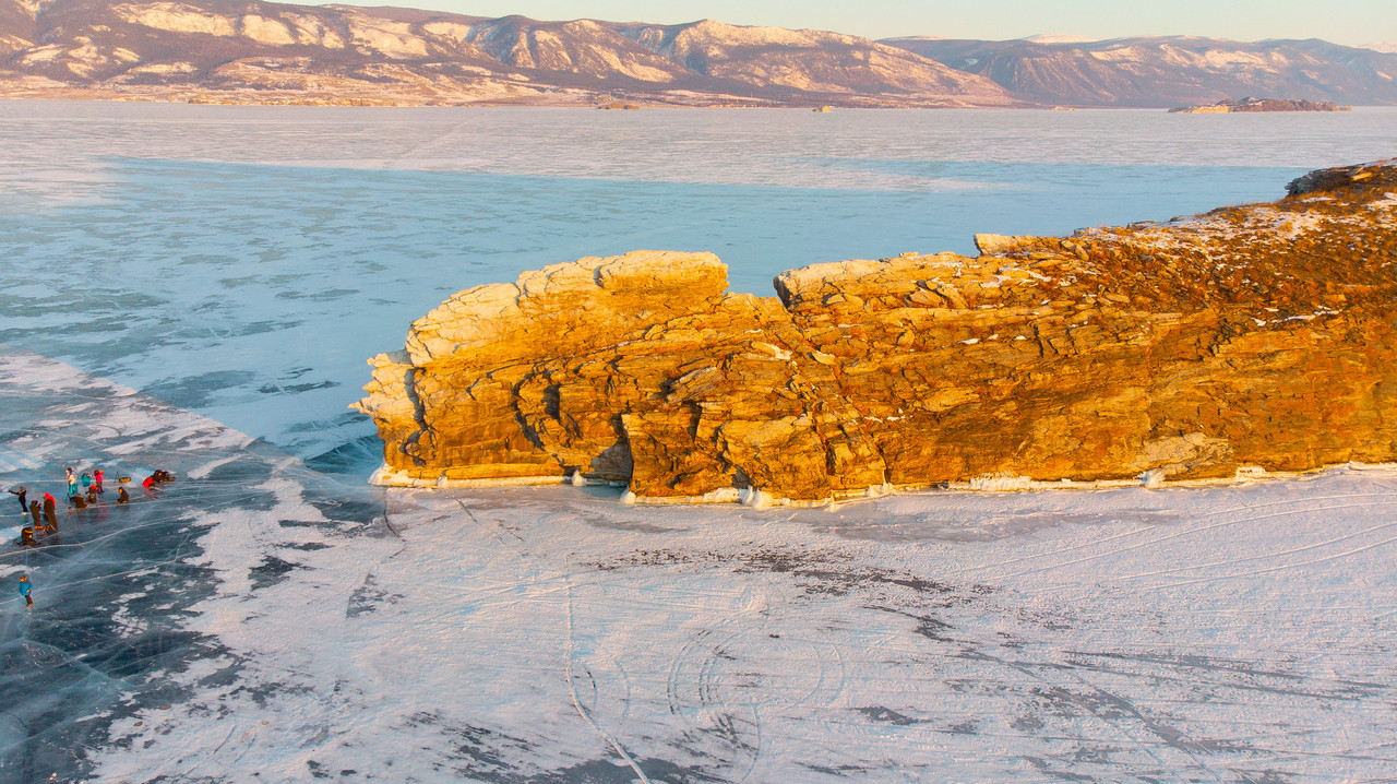 Baikal Helado 2020 - Blogs de Rusia - Dia 3 - Cape Dragon e Isla Ogoy (7)
