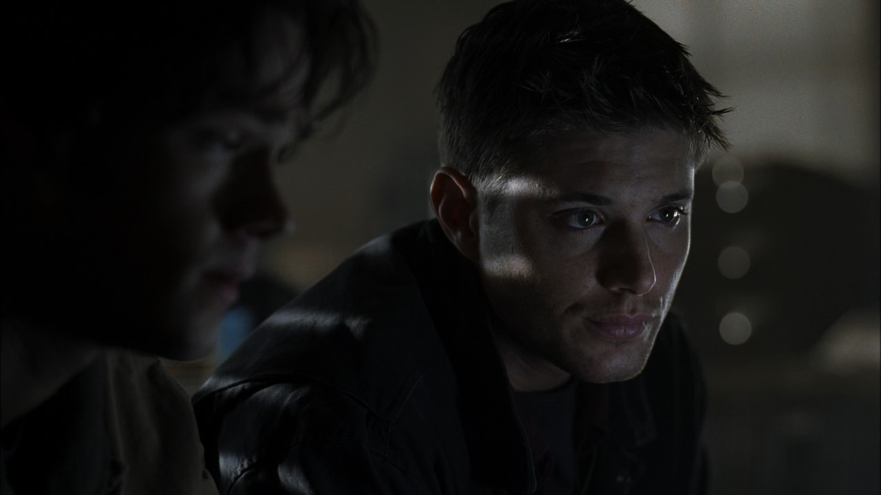 Supernatural (2005) - S01E01 - Pilot (1080p BluRay x265 RCVR).mk