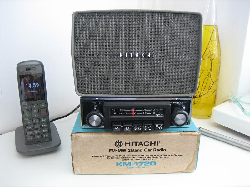 [Bild: HITACHI_Loudspeaker_ES-60_008.jpg]