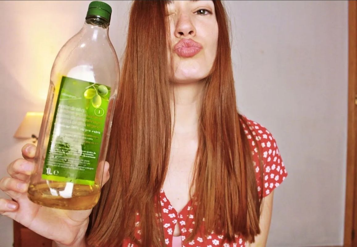 ¿Cómo alisar el cabello sin plancha? Así se usa el aceite de oliva