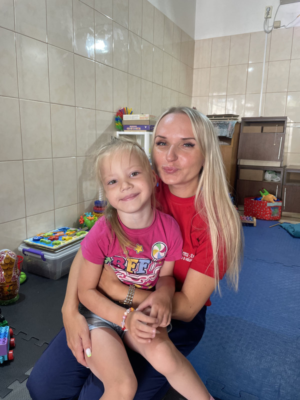 AF8FB811-FDA8-4A20-90E7-38783E0B1C53