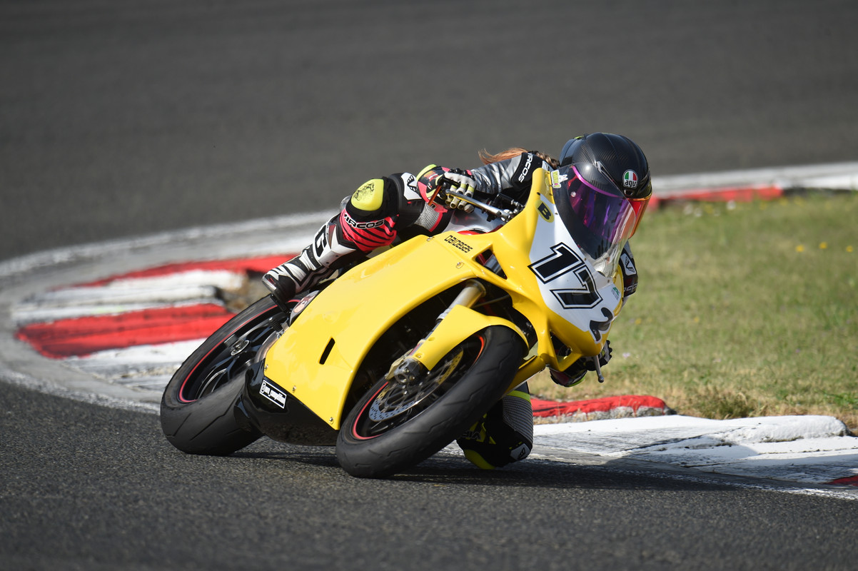 CEF97200-B099-427A-AA85-B825DF9E4B54