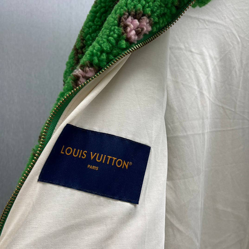 photo-8-2025-10-08-23-07-38