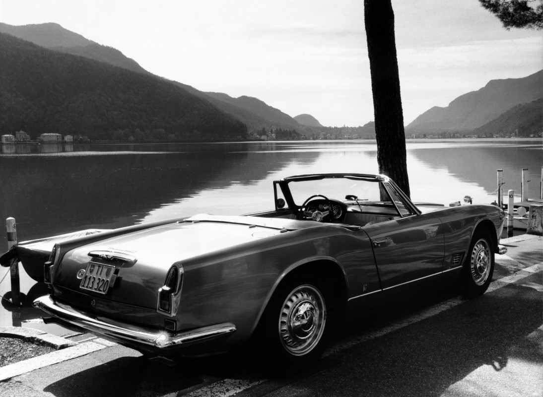 Maserati_3500_GT_Spyder_1959(3)