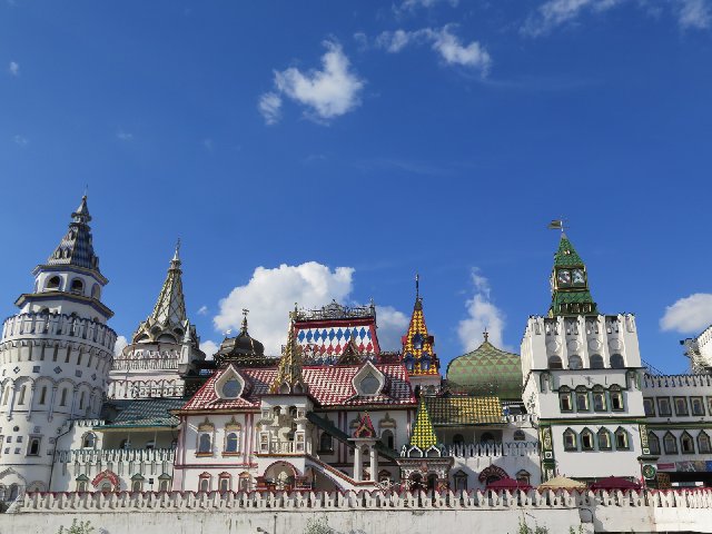 RUSIA LOW COST: Una semana entre S. Petersburgo y Moscú - Blogs de Rusia - DIA 6: Kolomenskoye, Mercado de Izmailovo, VDNKh y mucho Metro (10)