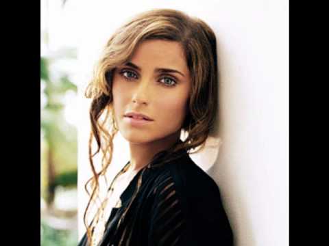 nelly furtado canadian singers early female hot who 2000s beauties girls