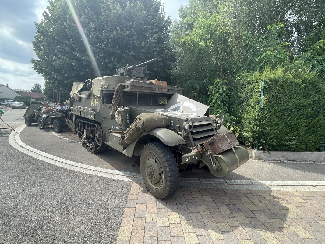 B5504F69-F0A7-495C-A5C6-B67463466195