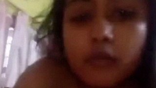 Beautiful boro girl from Assam’s nude selfie video ka