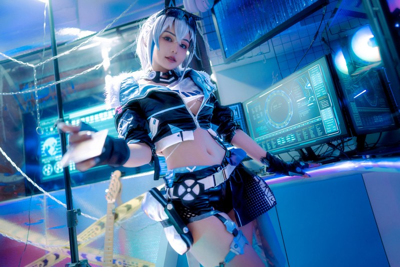 Joyce Lin2x Silver Wolf Cosplay Honkai Star Rail 高清图集 61P插图5