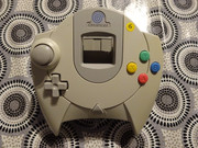 Lot console Dreamcast (Euro et Jap) et accessoires VGA-Box, VMU, etc... DSC05333