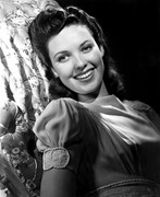 Linda-Darnell-c14