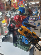 Studio-Series-Devastator-03