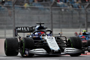 [Imagen: f1-gp-russia-sochi-qualifiche-23.jpg]