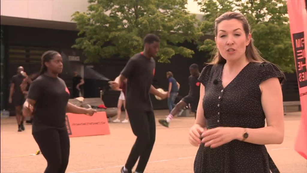 BBC London News_20210603_18301900.ts_snapshot_19.21.010