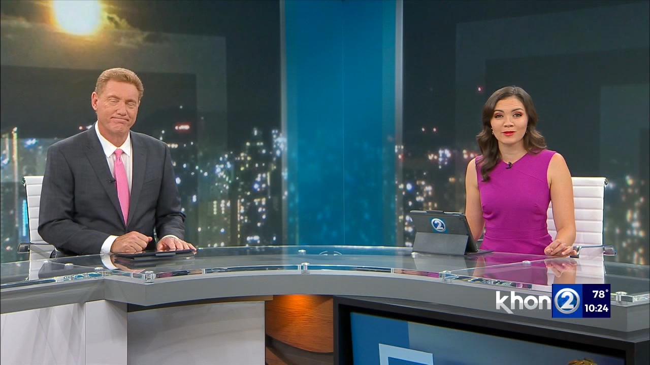 10.09 - 08.00.00 - KHON2 News at 9  ᴺᵉʷ. Local, national and internat..._001.ts_snapshot_44.41.835