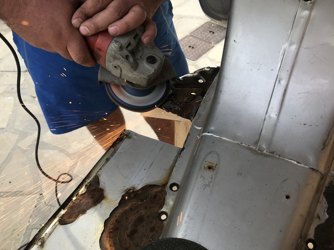 C404200C-39A9-4A26-A865-80CF90AFE55D