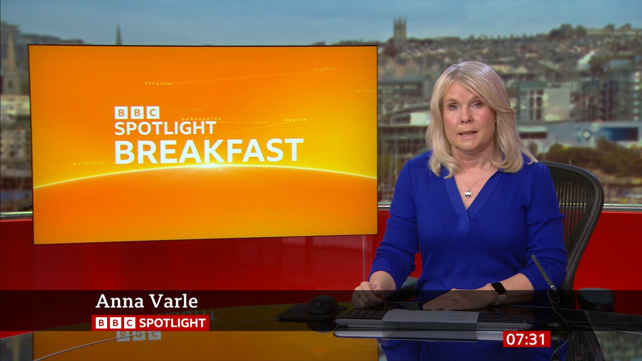 03.23 - 06.00.00 - Breakfast. The latest news, sport, business and we....ts_snapshot_11.59.803