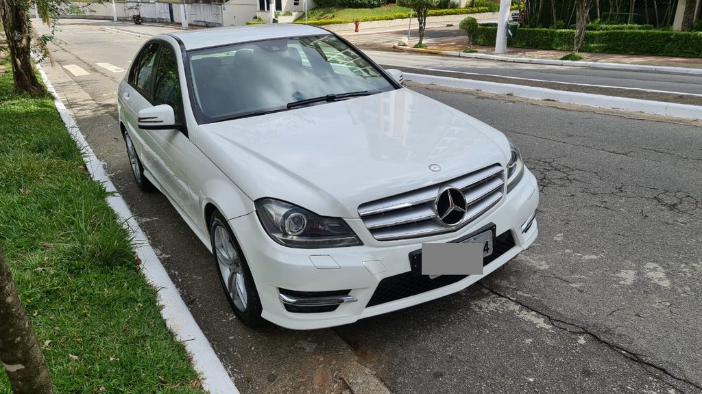 W204 C200 Sport Turbo - 2014/2014 - R$ 87.500,00 65c923cf-157e-4295-b3a2-5054167480a3