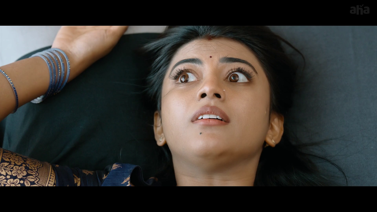 Anandhi hot sexy saree side boob n Ass forced