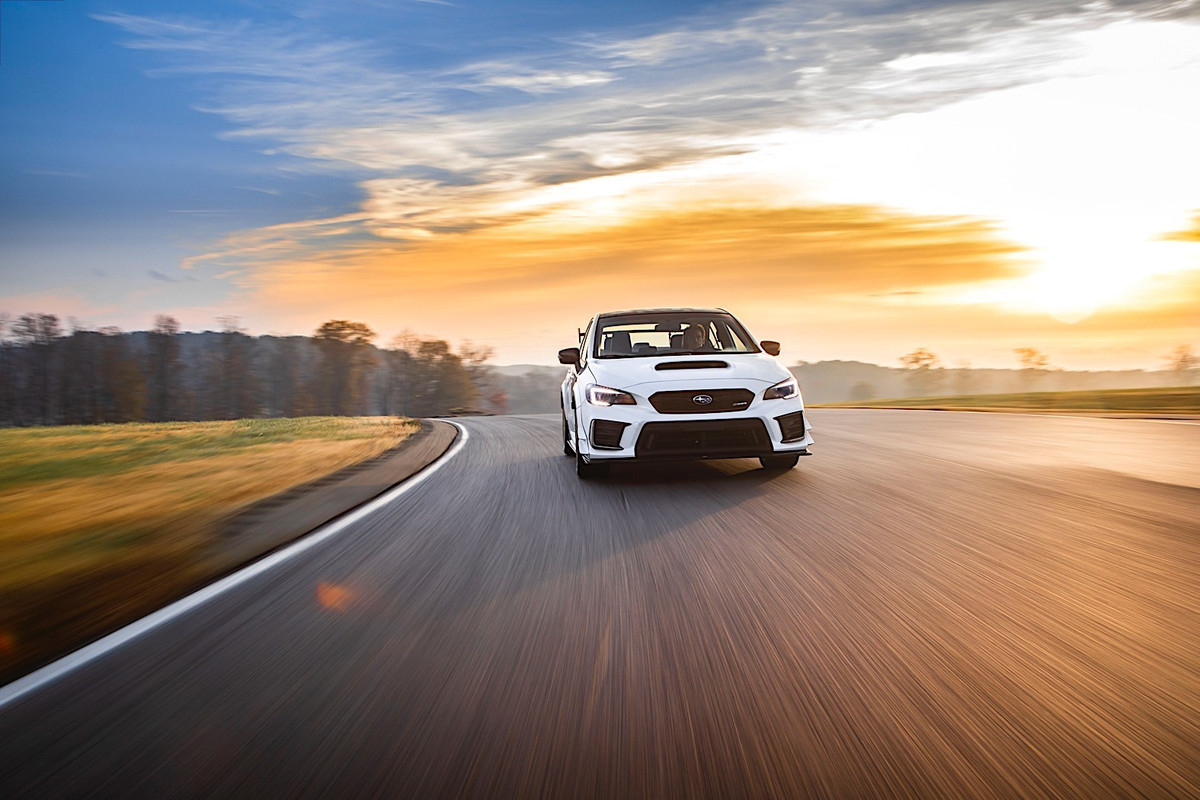 Subaru STI S209 (3)