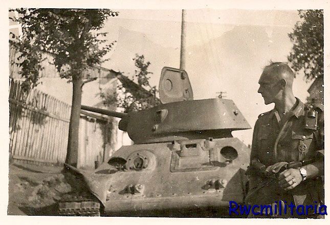 1902. Т-34 8 ТД 4 МК. Подбит в г. Магеров. 25 июня 1941 г.