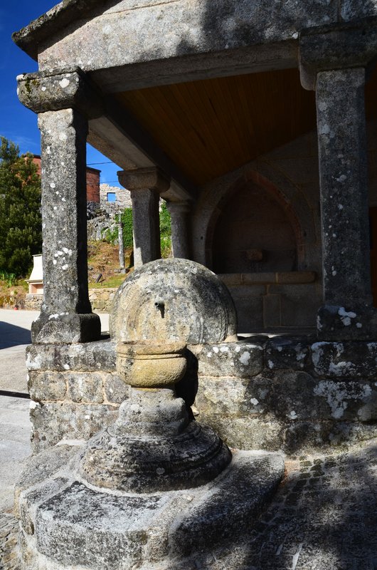 PUXEDO-28 Y 29-5-2024 - Galicia y sus pueblos - 2017/2024 (29)