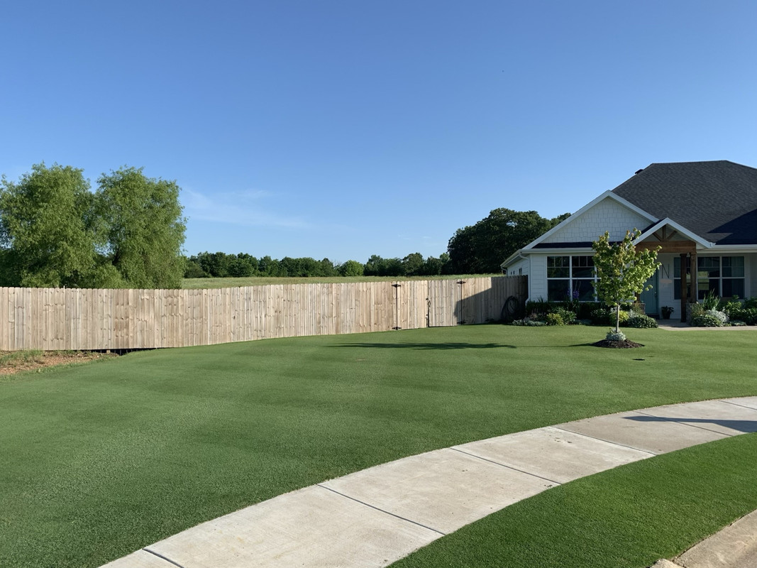 B6CC6D35-78FF-4C4C-B039-D4204E458596