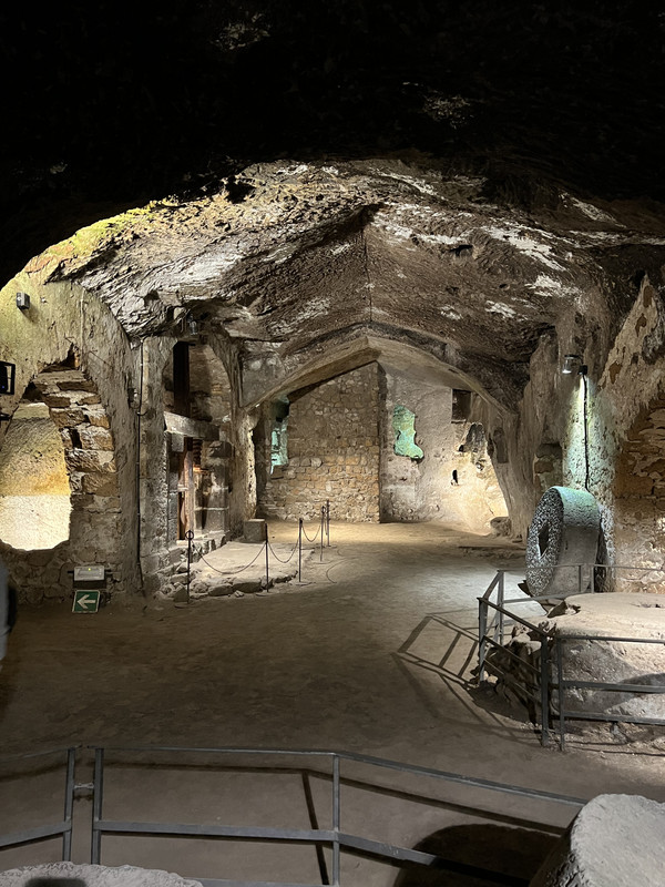 69DA6D56-C646-4C80-A262-967530648662