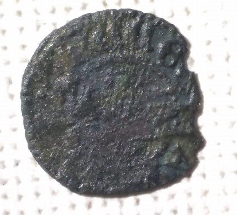 Help-To-ID-This-Small-Medieval-Coin