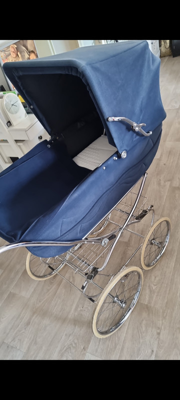 Ouderwetse Kinderwagen Reinigen | Ouders van Nu