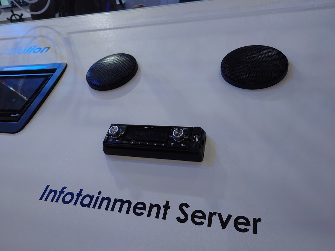 ระบบ Infotainment ภายในรถของ Funtoro