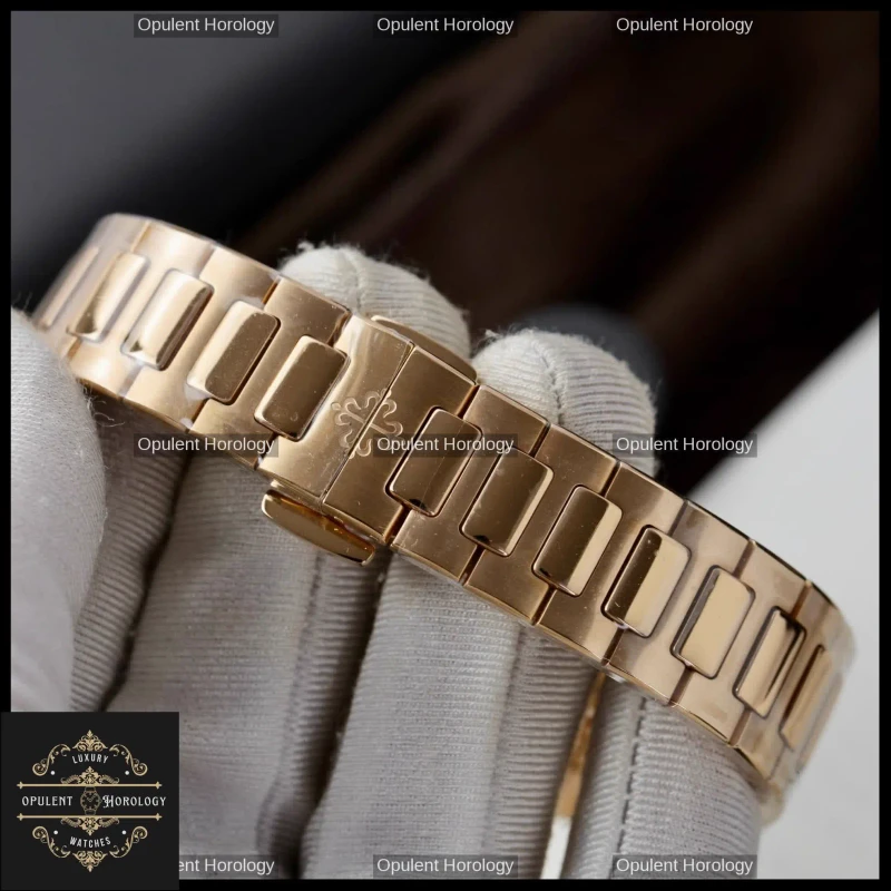 Patek Philippe Nautilus 7118 Women's Replica 18k Gold Plated 35mm Automatic