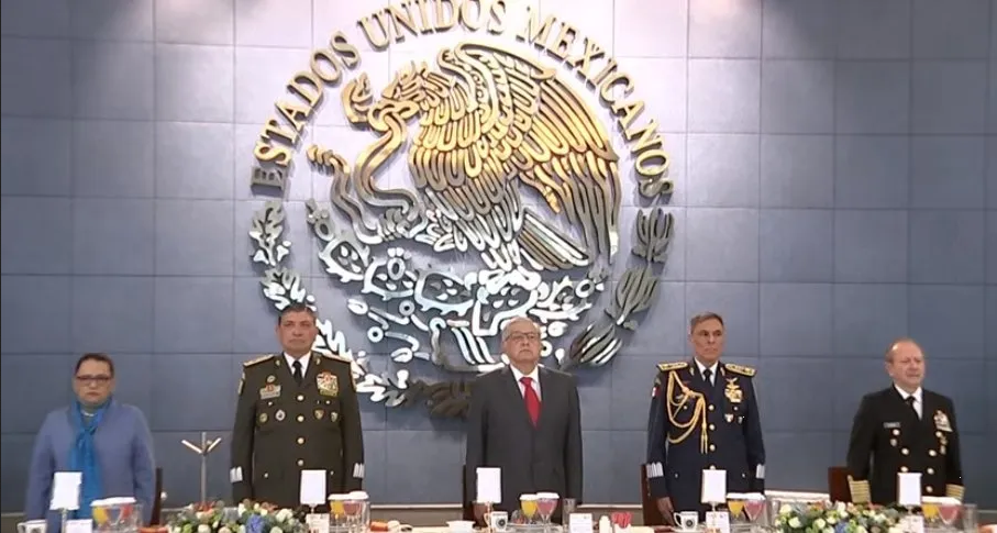 Sedena y Semar, dos pilares fundamentales del Estado: AMLO