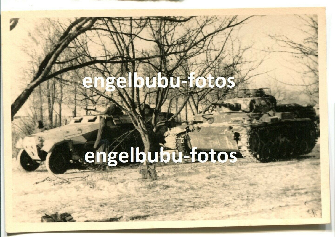 FOTO - PANZER - PANZERSPÄHWAGEN - SCHÜTZENPANZER - SdKfz - Panzer III - Ostfront