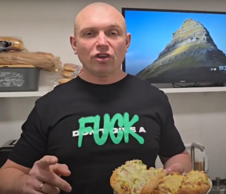 https://i.postimg.cc/qvBy8hzT/zalupa-fuck4.png