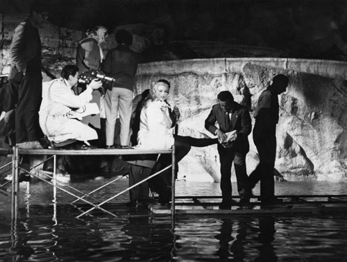 MV5BMTcyMTcyMzgwM15BMl5BanBnXkFtZTgwOTg4NjM3OTE@._V1_