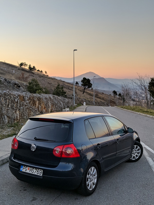 00000IMG_00000_BURST20200218170312624_COVER