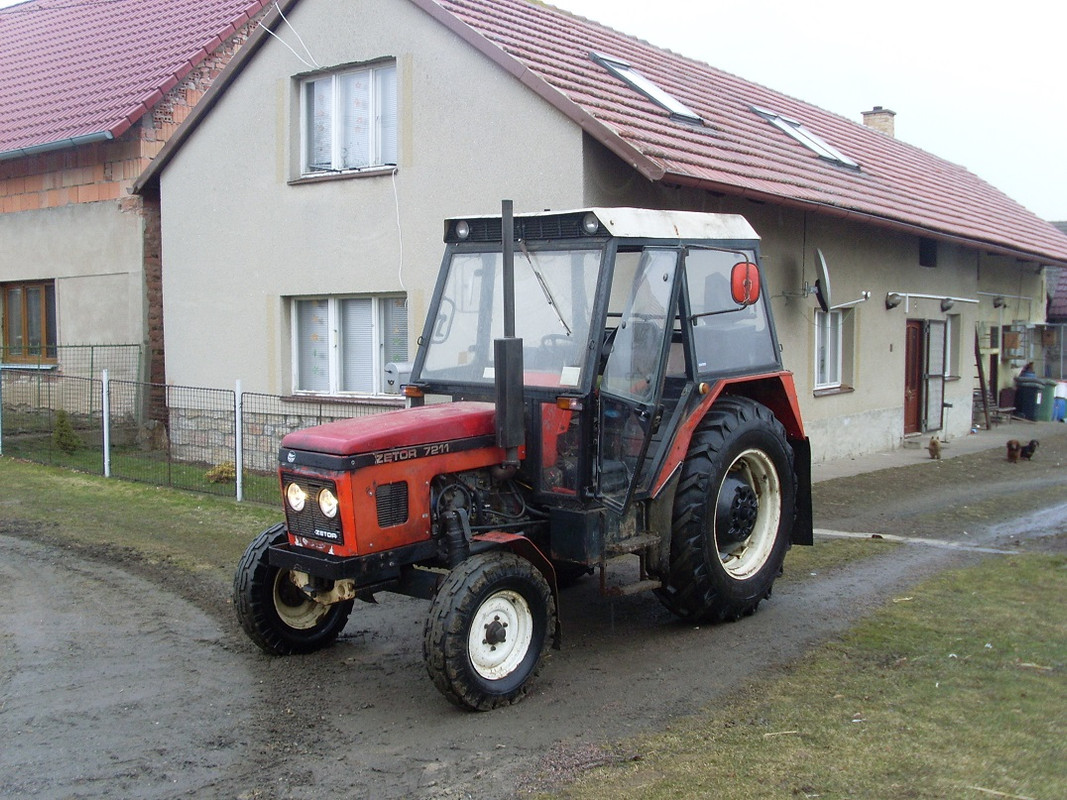 ZETOR 7211 GO nádrže 19