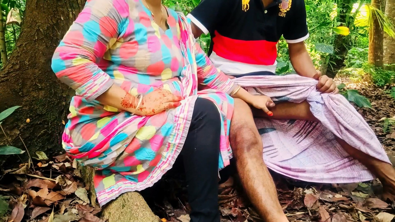 Fuckd and Sexy Talk in the Jungle with the Neighbor.mp4_snapshot_03.04.000