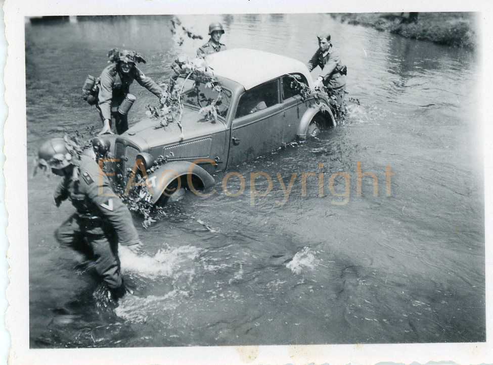 Cabrio PKW Auto Wagen Panzerjäger Foto
