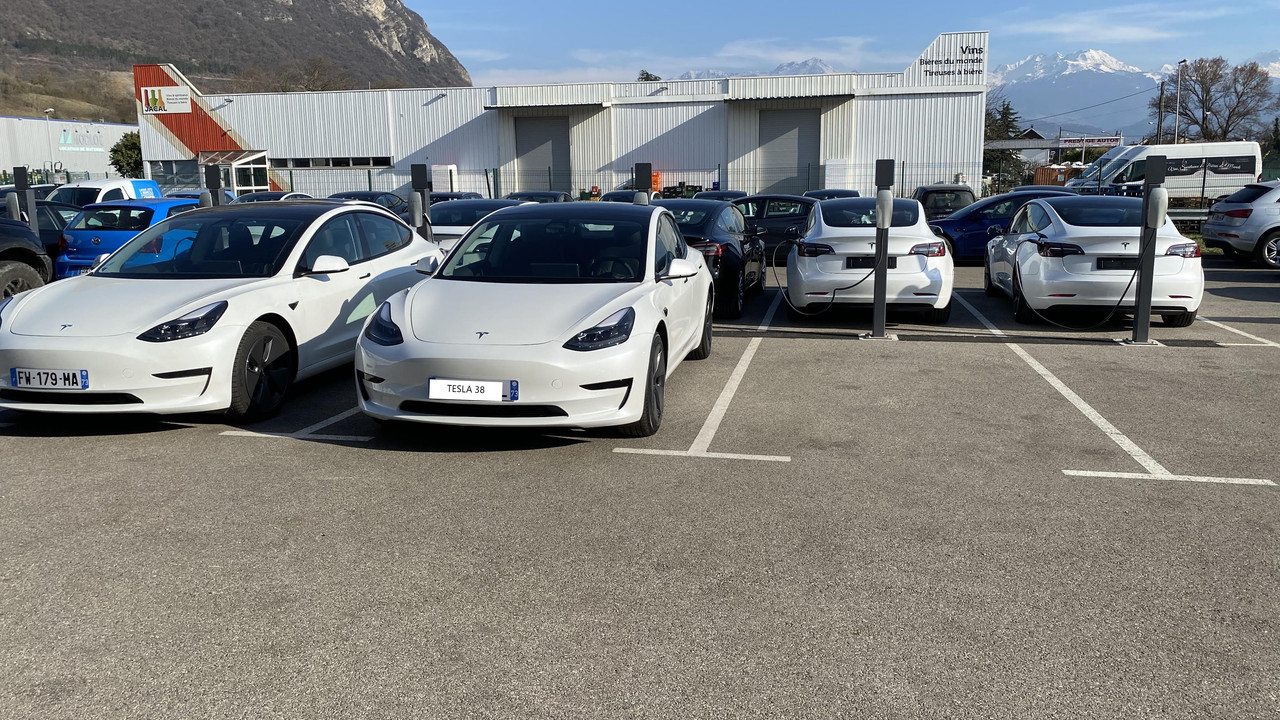 model 3 CHAMBERY