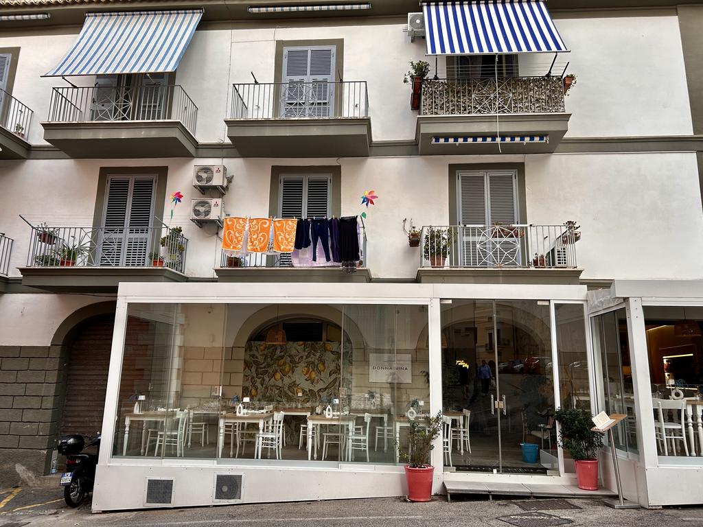 Жаркий сентябрь на побережье Тирренского моря. Жаркий сентябрь на побережье Тирренского моря.