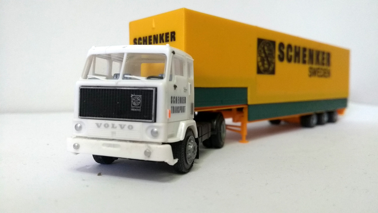 Mach (2636)